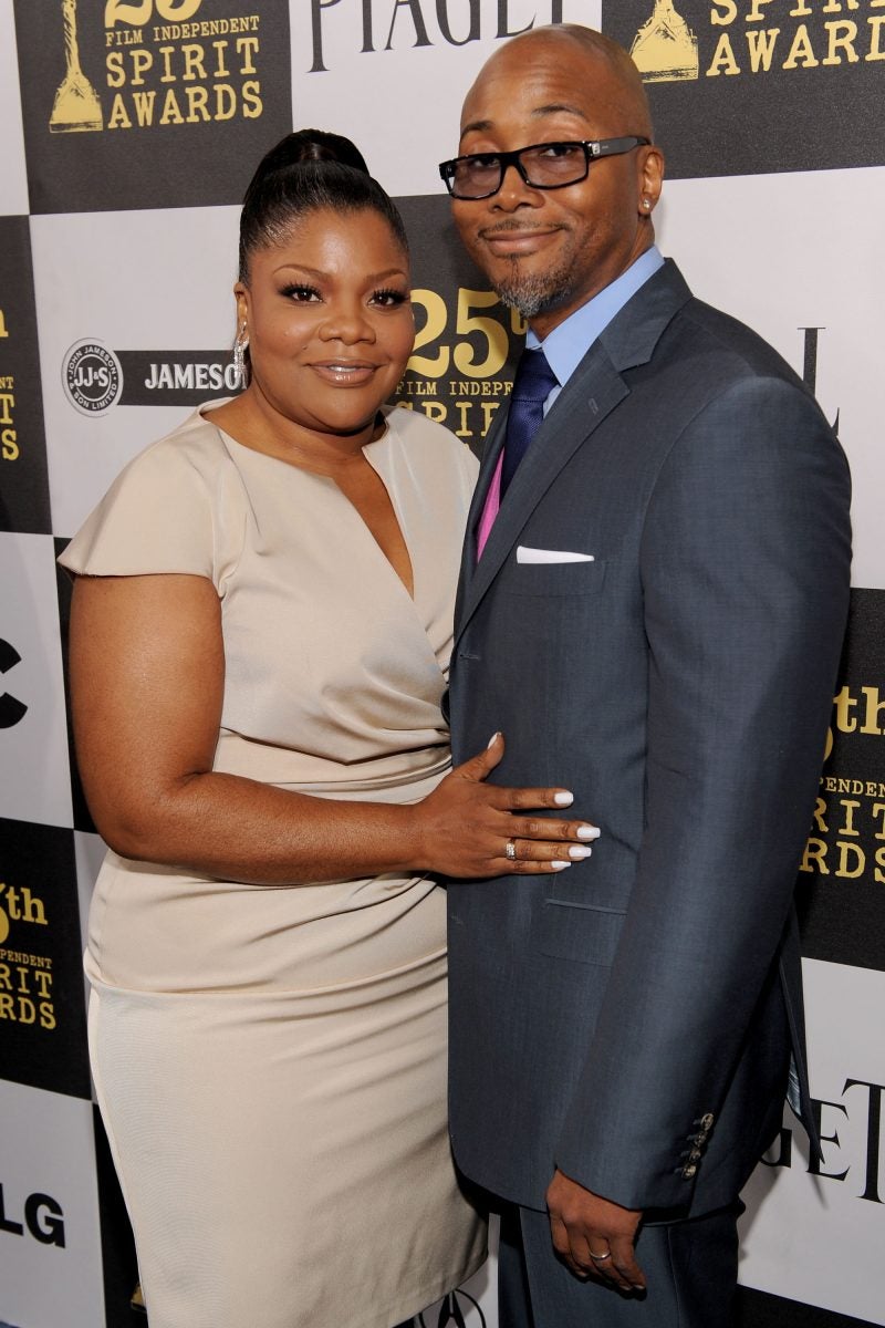 14 Adorable Photos Of Mo'Nique And Sidney Hicks' Love Over The Years