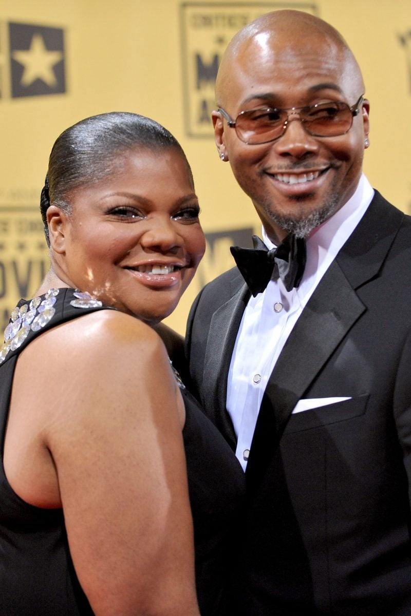 14 Adorable Photos Of Mo'Nique And Sidney Hicks' Love Over The Years