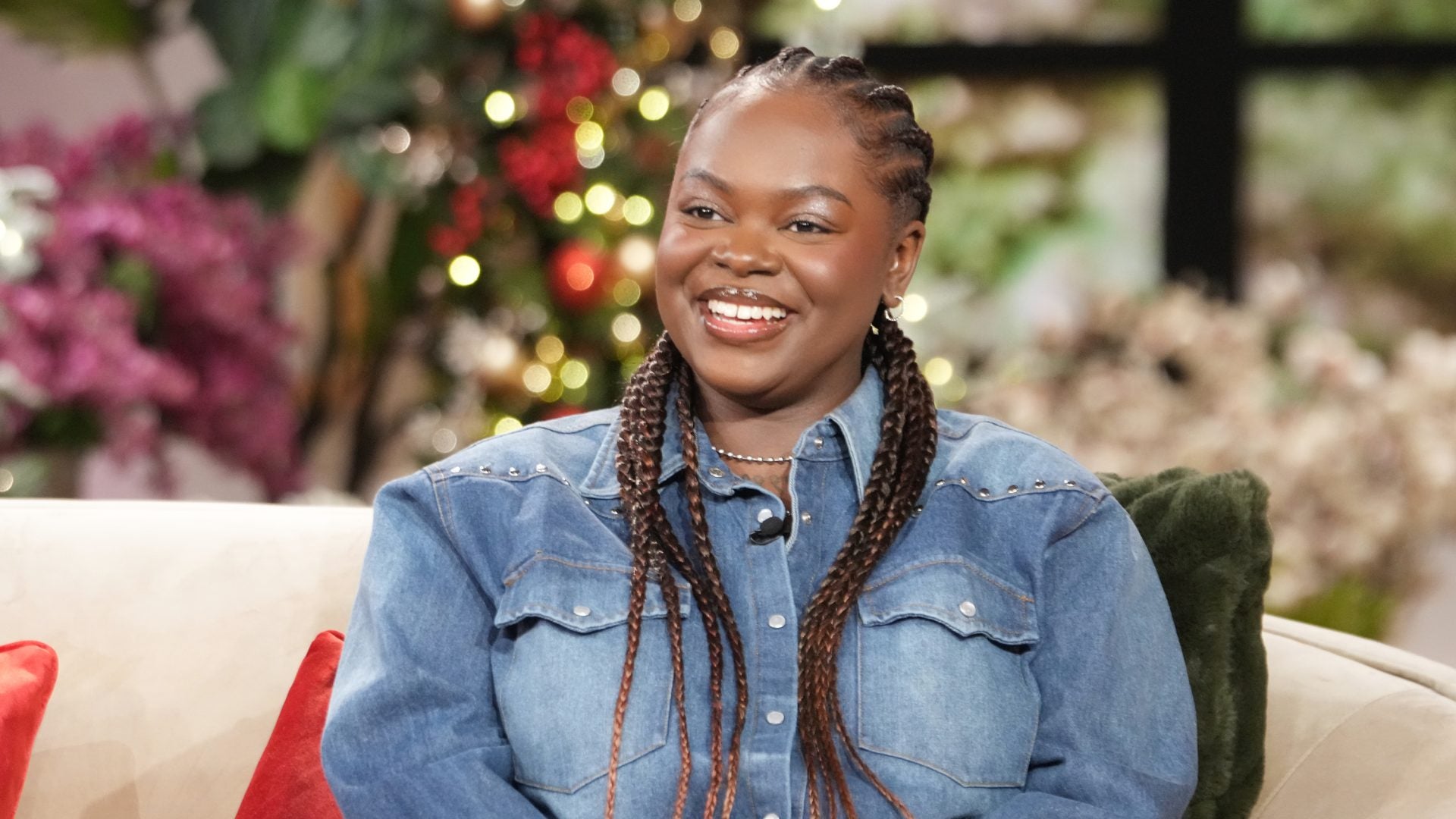 Snoop Dogg's Daughter Says She Was In A ‘Dark, Deep Space’ With Depression And Lupus, Now She's Doing Better