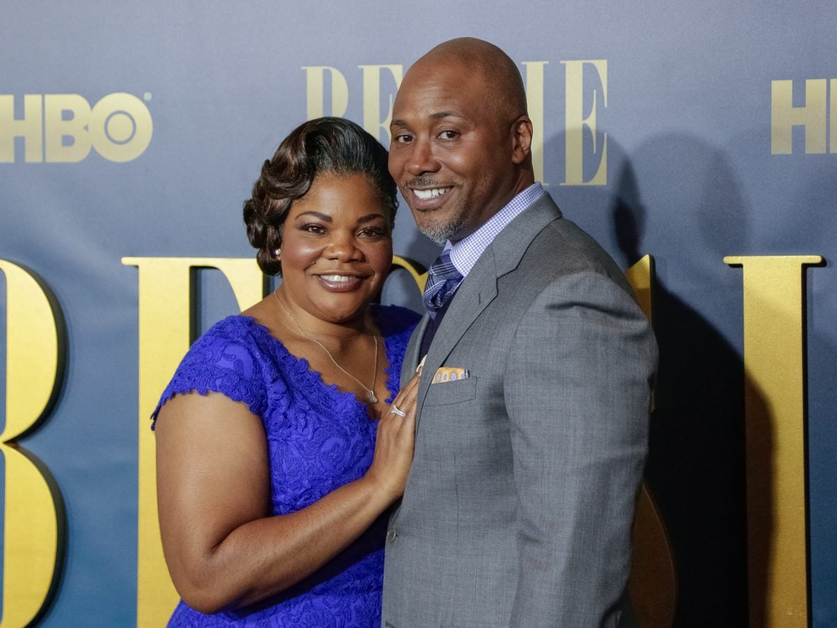 14 Adorable Photos Of Mo'Nique And Sidney Hicks' Love Over The Years