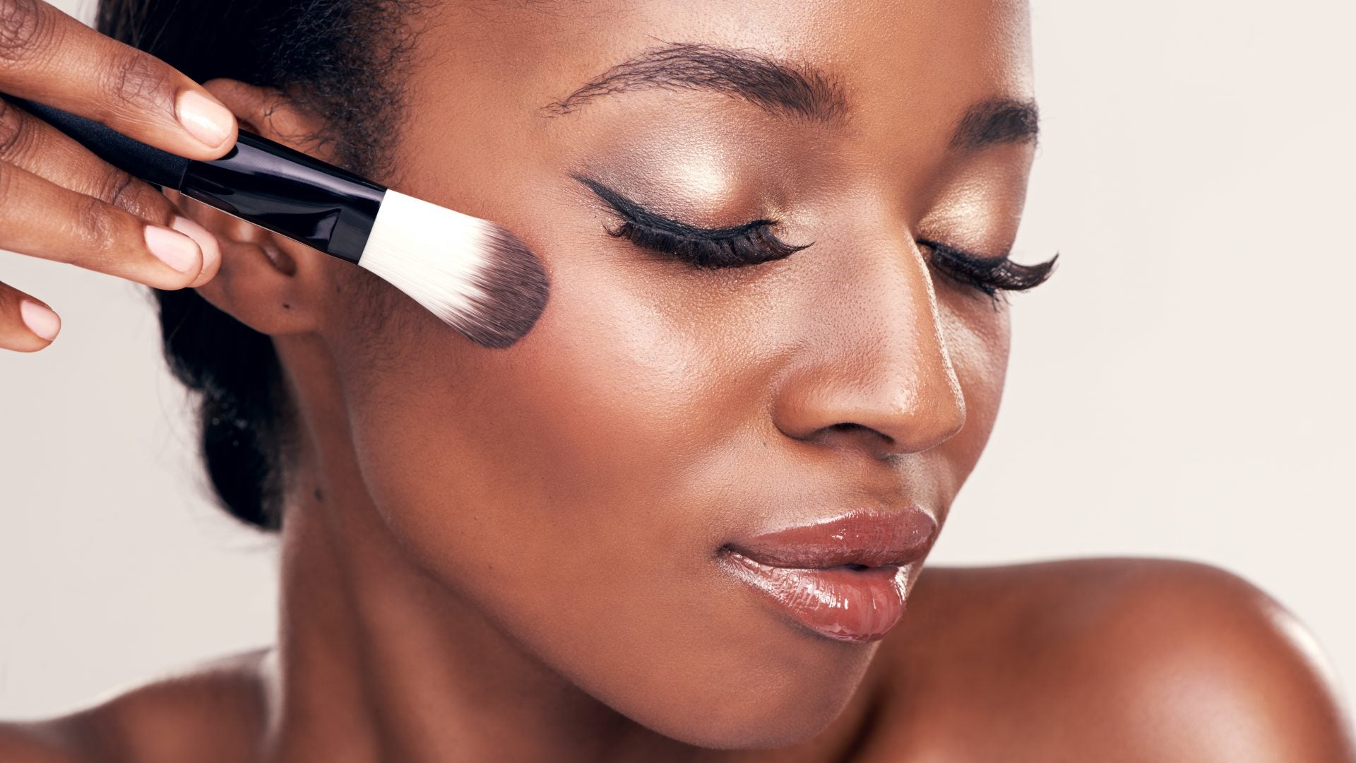 This Expert Hack For Color Matching Foundation Really Works