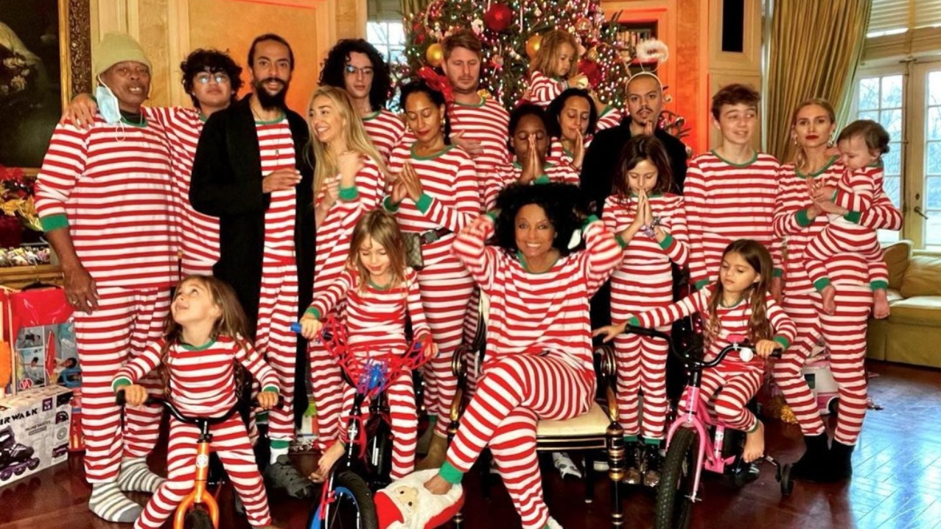 The Stars Celebrated Christmas 2021 With These Sweet And Stylish Holiday Photos